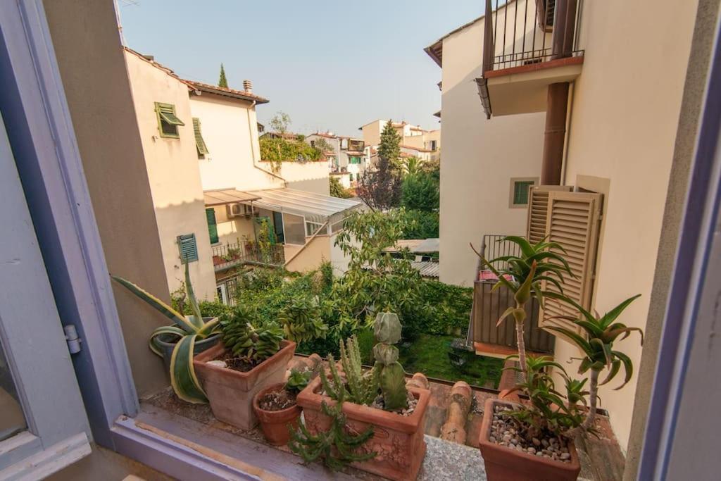Romantic Apt In San Frediano Флоренция Екстериор снимка